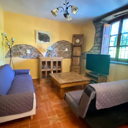 Holiday home Housingleon - Casa De Campo Las Chopas I