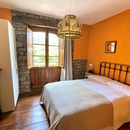 Holiday home Housingleon - Casa De Campo Las Chopas I *